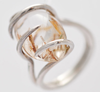 Alex Yule contemporary jewellery