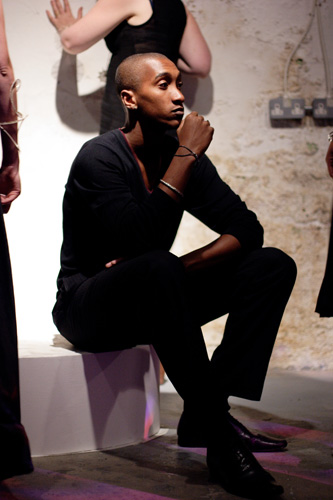 Flux studios offers classes and courses in jewellery making in London.